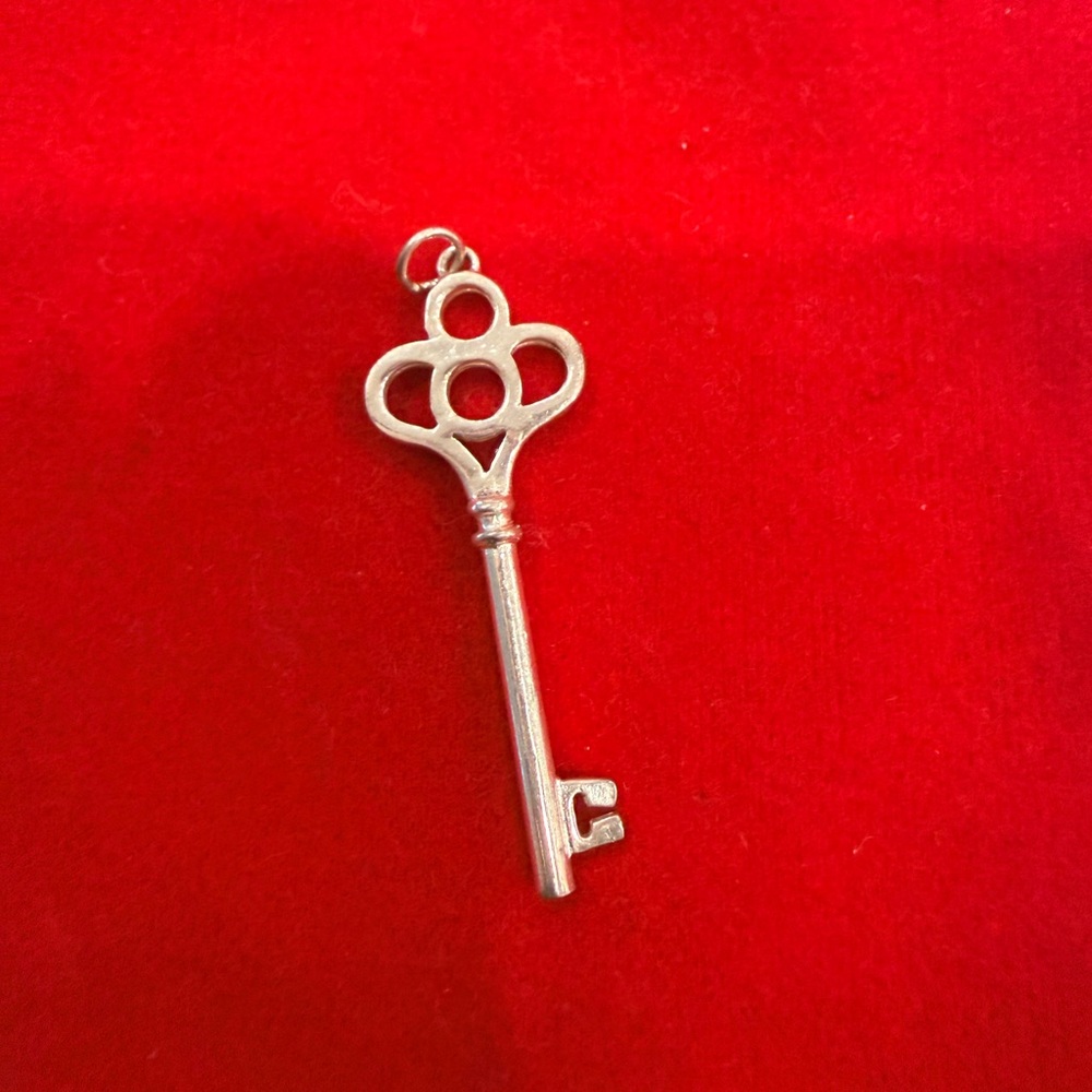 Sterling Silver Crown Key Pendant